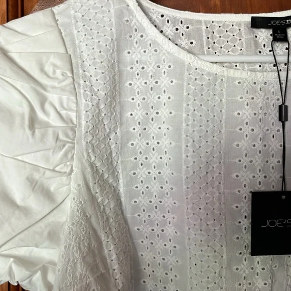 Joe’s Eyelet top w/ puff sleeves - large - Picture 2 of 6